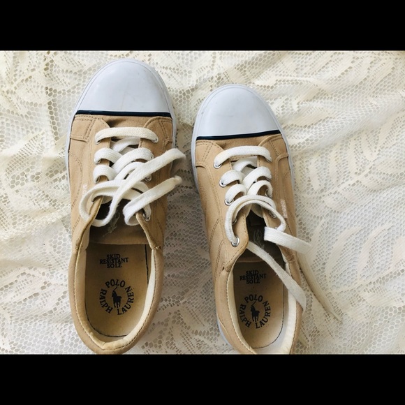 COPY - Fashion hunters and gatherers. Meet your new BFF. - Picture 5 of 16